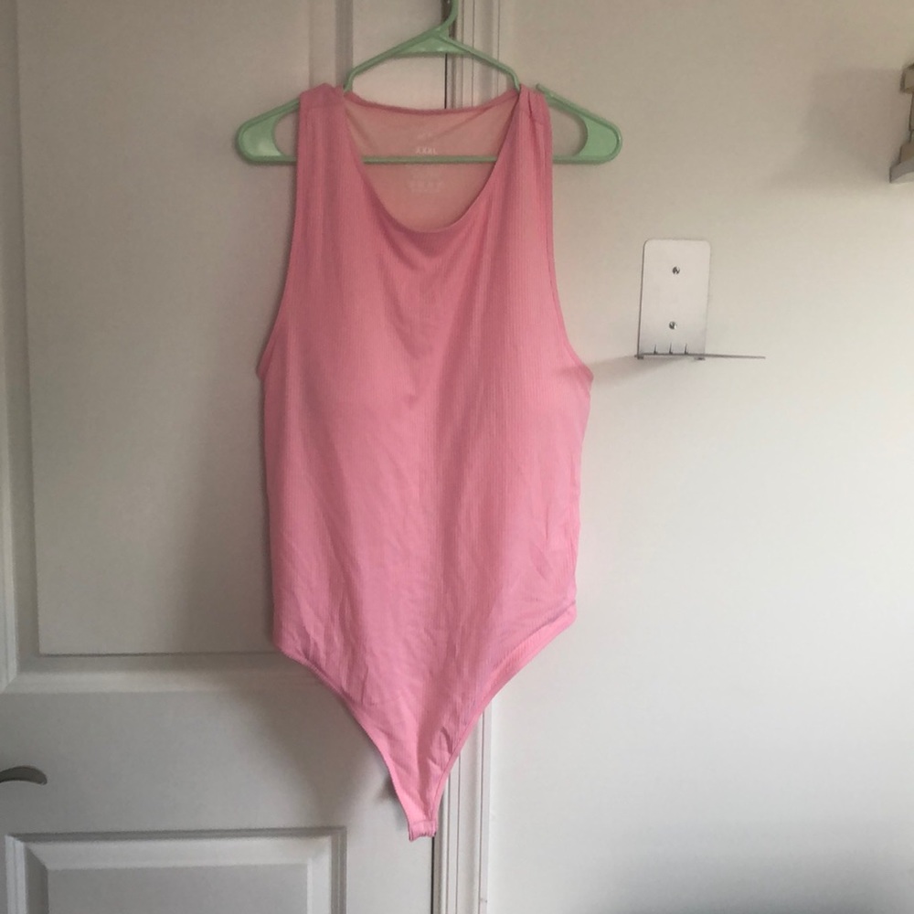 BABY PINK RIBBED BODYSUIT